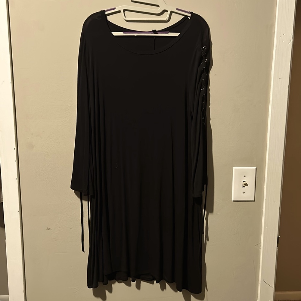 Express Black dress with detailed sleeves.